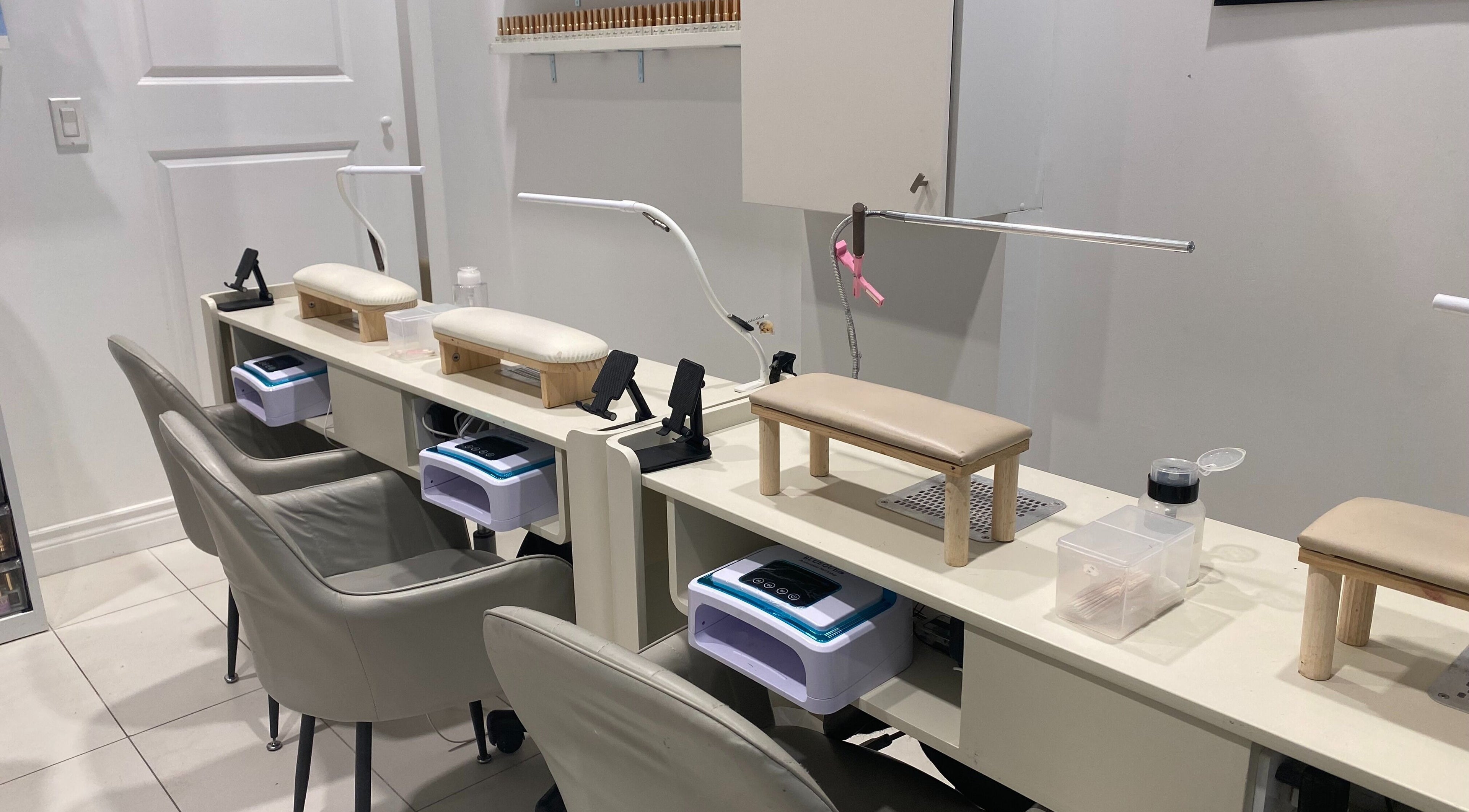 Modern nail stations at Foxie Beauty, Toronto, Ontario, CA, offering premium beauty services.