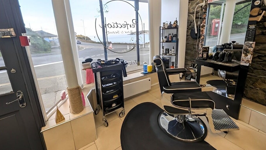 Fade In Barbering image 1