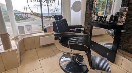 Fade In Barbering
