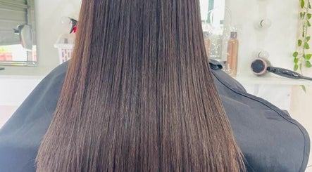 Glorious Hair and Beauty изображение 3