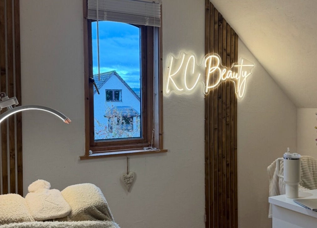 K.C Beauty treatment room with elegant lighting, Culloden Moor, Scotland, GB.