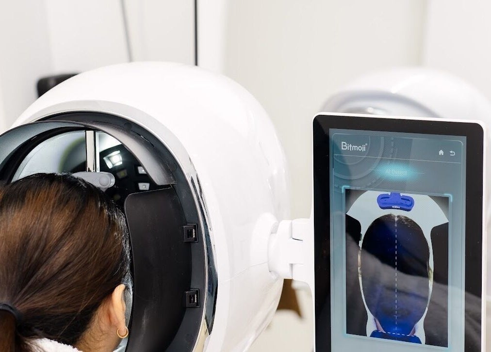 Advanced facial analysis at Dilaani Medical Aesthetics & Head Spa, Ottawa, Ontario, CA.