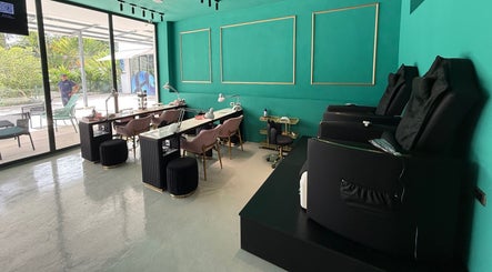 Beauty Studio Eight