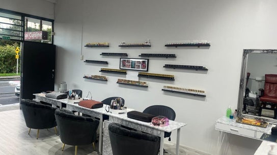 Reshu’s Beauty & Nails (NEW LYNN)