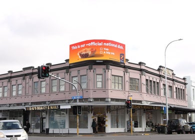 Reshu's Beauty & Nails PONSONBY on a vibrant street corner, Auckland, Auckland, NZ, showcasing its stylish exterior.