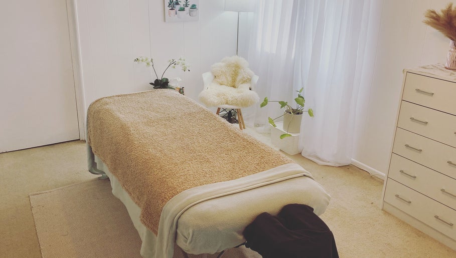 Blissful Massage Therapy зображення 1