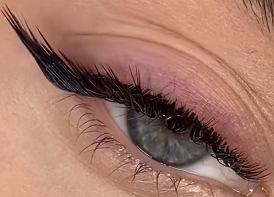 Close-up of elegant eyelash extension at Suburban Glow in Wilmslow, England, GB.