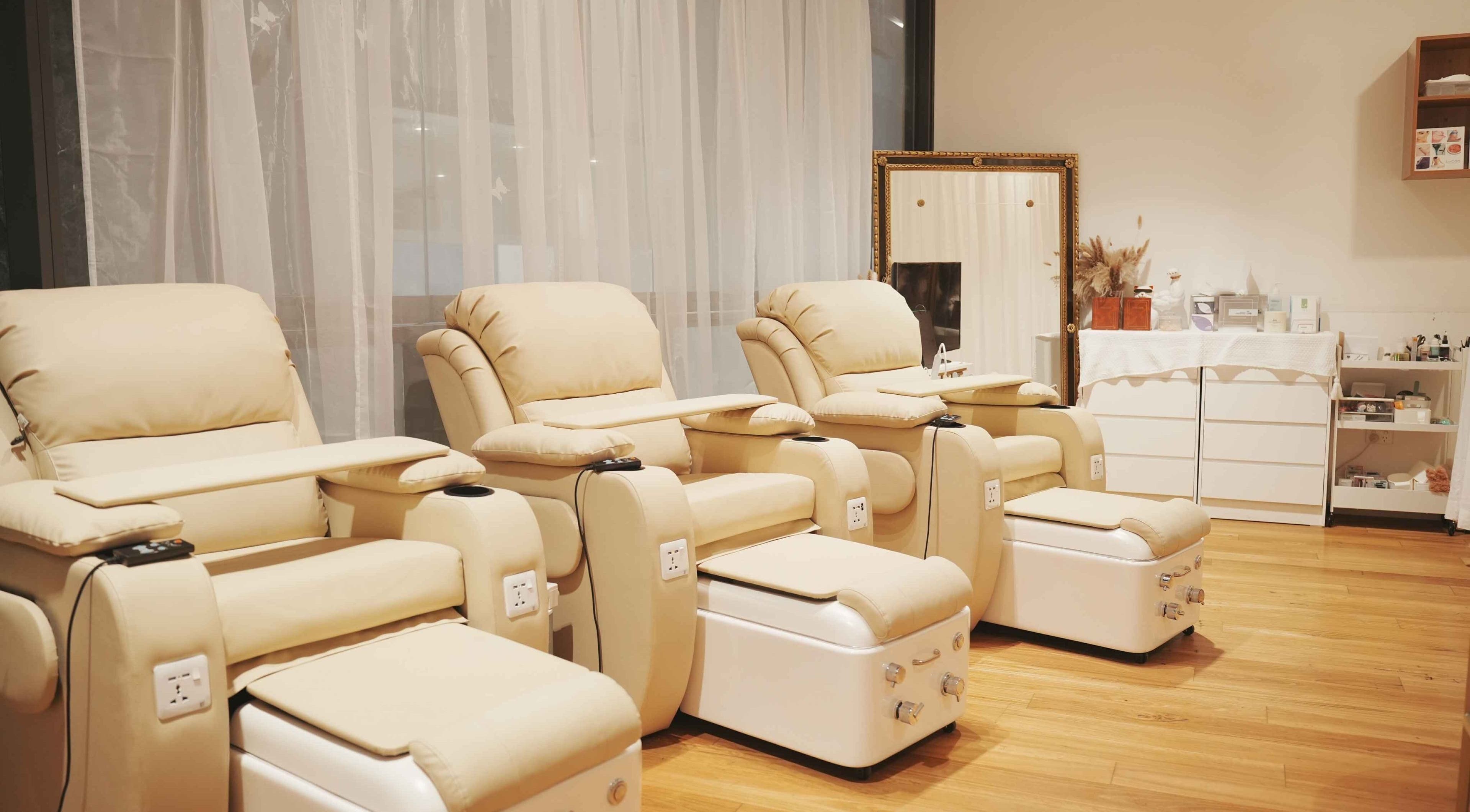 Luxurious recliner chairs at FIT Beauty Brisbane, Brisbane City, Queensland, AU, offering relaxation and comfort.