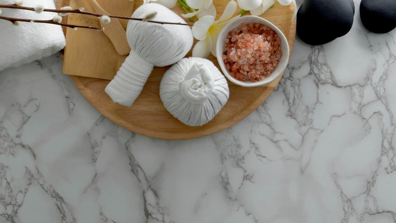 Best salons for full body waxing Near Me in Pitt Meadows, Vancouver