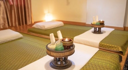 Imagen 2 de Golden Fingers Thai Massage & Spa - Morningside