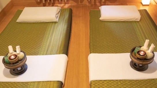 Golden Fingers Thai Massage - Morningside 7