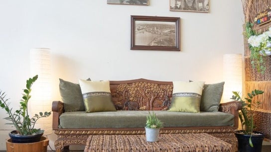 Golden Fingers Thai Massage - Morningside 8