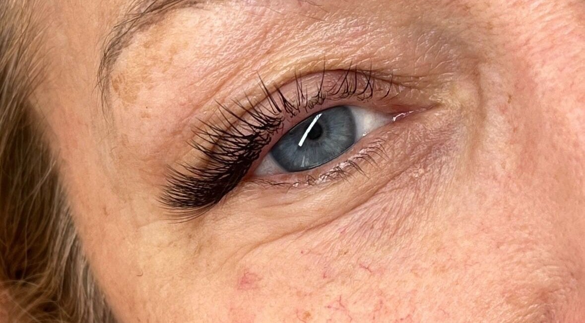 Close-up of eyelash extensions at The Lash Row, Newcastle upon Tyne, England, GB.
