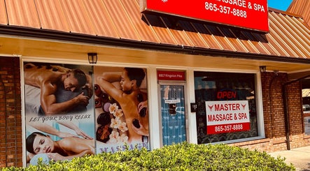 Exterior of Master Massage and Spa in Knoxville, Tennessee, US showcasing relaxing massage imagery.