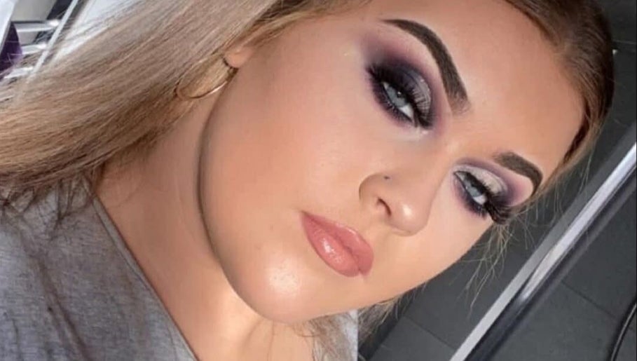 Makeup close-up at HiddenBeautyByLea, Donemana, Northern Ireland, GB, showcasing bold eyes and soft lips.