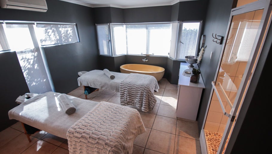 Aqua Spa  and Skin, 14 Dr BB Keet Street, Noorsekloof, J-Bay obrázek 1