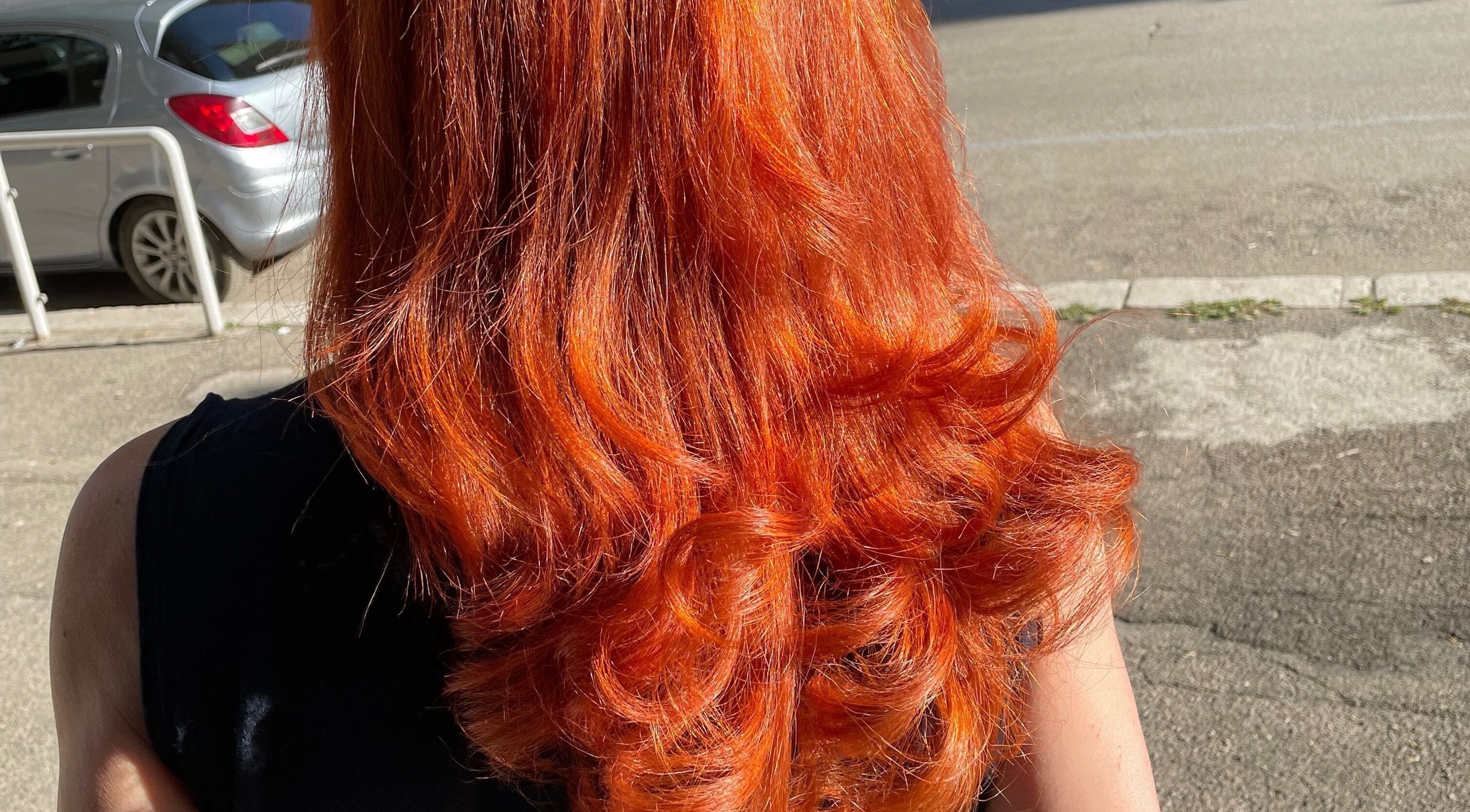 Capelli rossi luminosi a MC Carrisi Parrucchieri, Foggia, Puglia, IT.