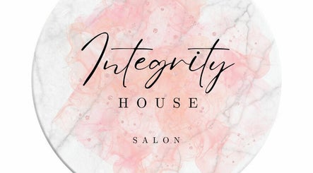 Integrity House Salon CT Bild 3