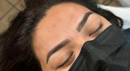 Brow Beauty LA image 2