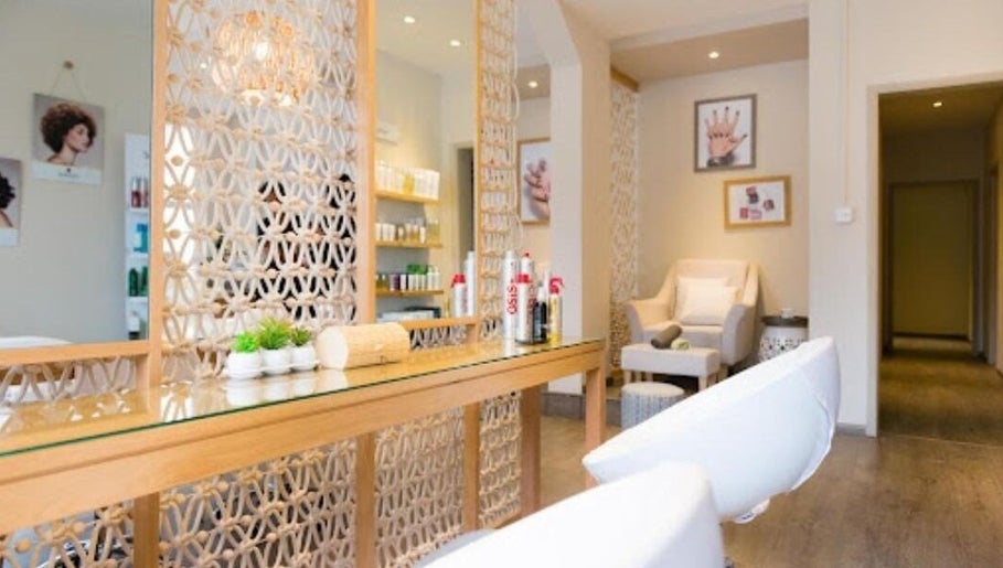 Samaya Beauty Lab imej 1