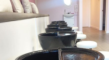 Sugar Coat Nail Salon and Spa صورة 3