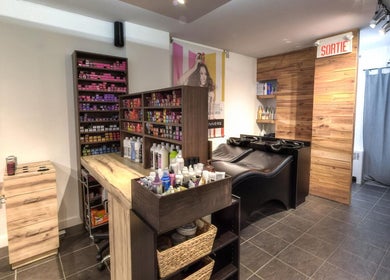 Espace de soins capillaires chez Judith M Pour Nous Avons Carte Blanche à Montréal, Québec, CA.