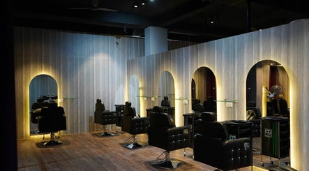 Arealyou Premium Salon image 2