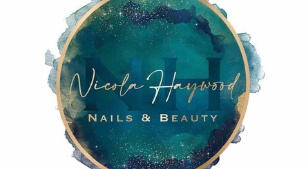 Nails and Beauty by Nicola Haywood
