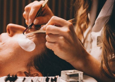 Eyelash extension service at Glam and Glow Beauty Lab in Hockley Heath, England, enhancing beauty and comfort.