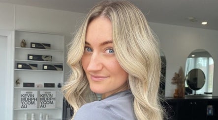 Stephanie Marie Hair image 2