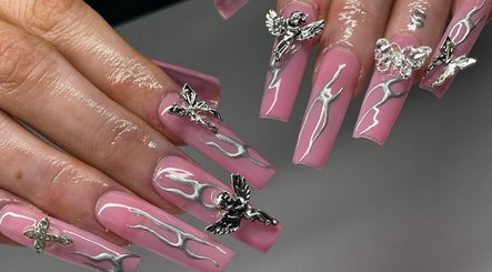 Nails by Kavina Jade