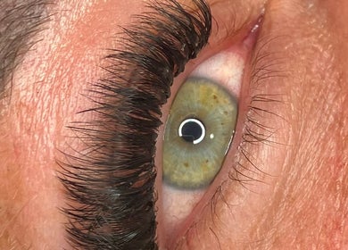 Close-up of enhanced eyelashes at The A List Beauty Salon, Gqeberha, Eastern Cape, ZA.