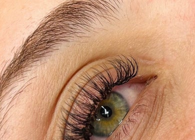 Close-up of eyelash extension at The A List Beauty Salon, Gqeberha, Eastern Cape, ZA.