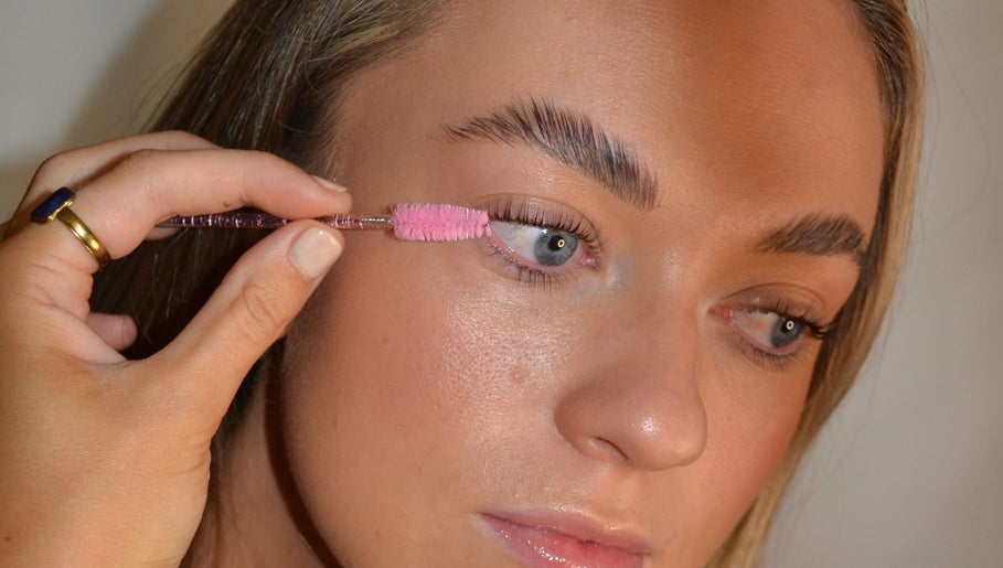 S Rose Beauty Bar image 1