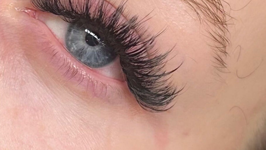 Close-up of lush eyelashes at Enhanced by Leah, Leyland, England, GB, showcasing expert beauty treatment.