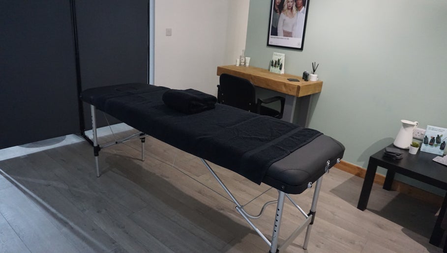 Optimum Massage @ Home of Hair image 1