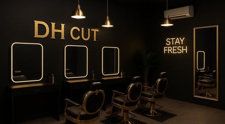 ديكورات فاخرة وصالون حلاقة في DH Barber Shop، عمّان، محافظة عمّان، JO.