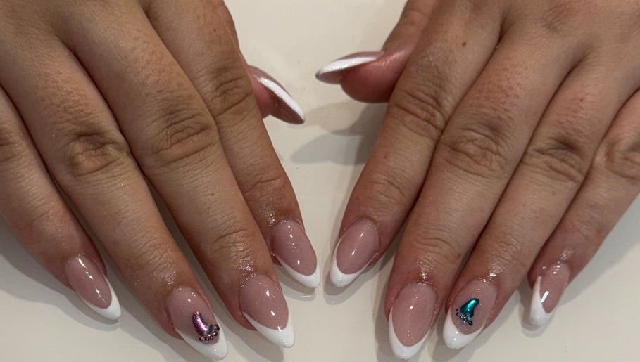 Biv's Beauty image 1