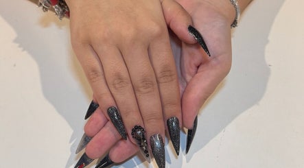 Biv's Beauty image 3