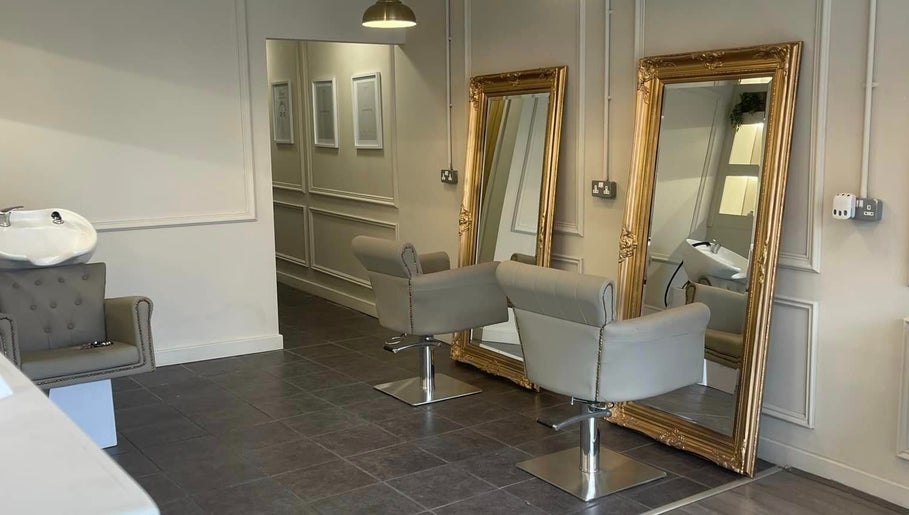 Orchid Cove Hair and Beauty Salon, bild 1