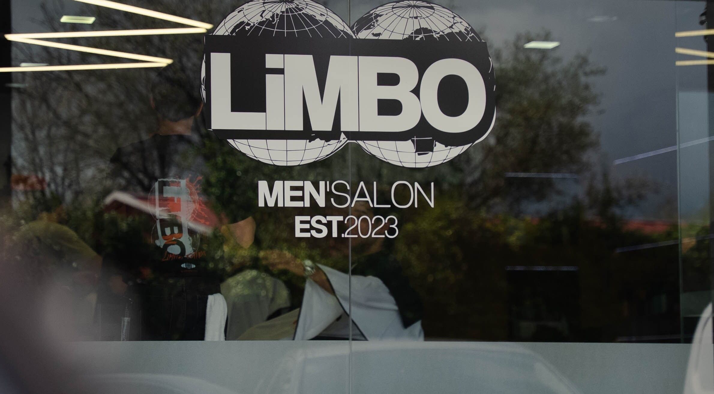 Entrada da LiMBO Men’s Salon em Merelim S. Pedro, Braga, PT com logotipo visível.