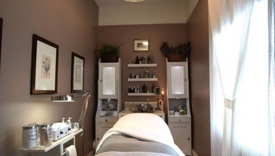 Relaxing treatment room at Brow Expert Beauty, Dublin, County Dublin, IE, featuring elegant decor and calming light.