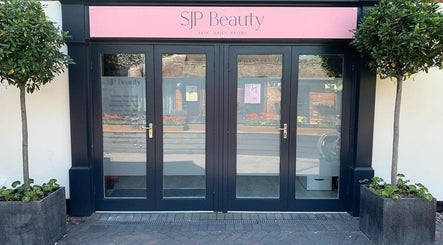 SJP Beauty slika 3