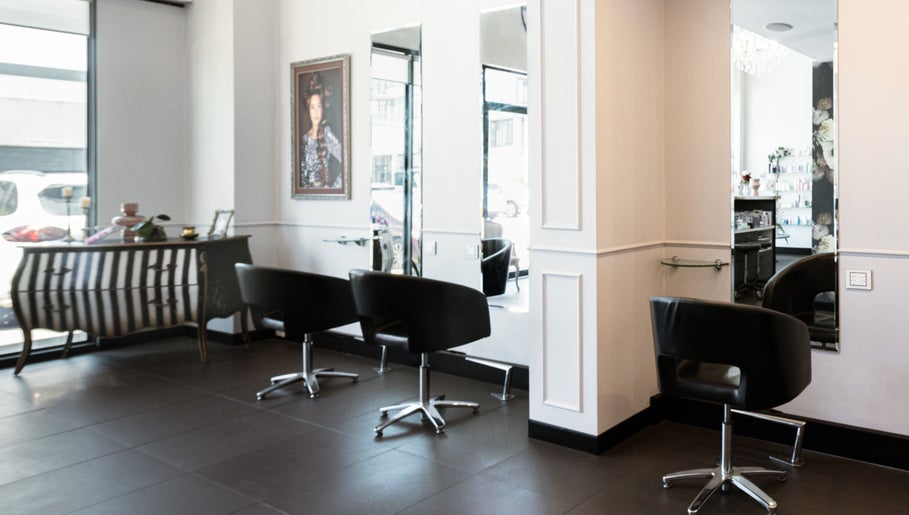 Elegant styling stations at Vescada Hair and Beauty in Bella Vista, New South Wales, AU.