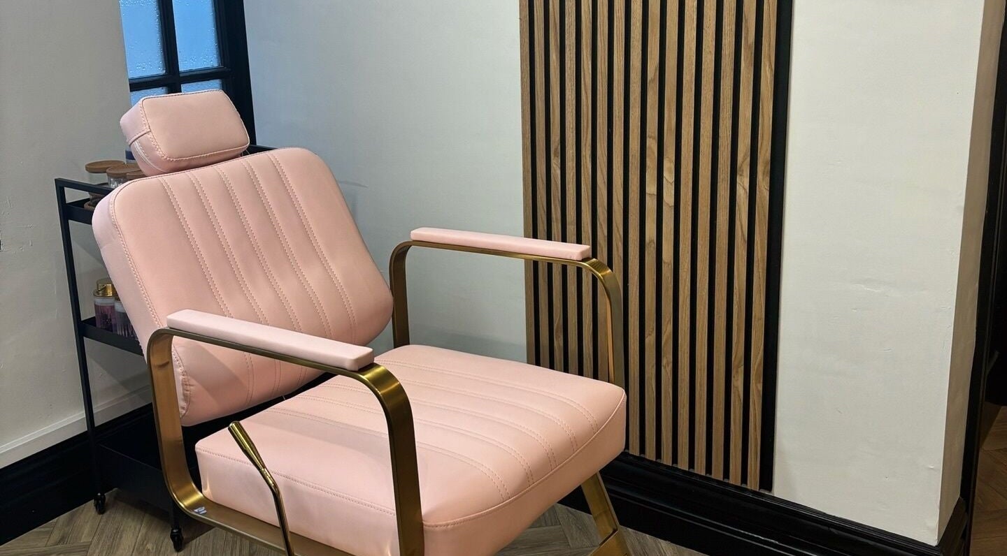 Elegant pink beauty chair at The Glam Bar, Midleton, County Cork, IE. A blend of comfort and style in a serene setting.