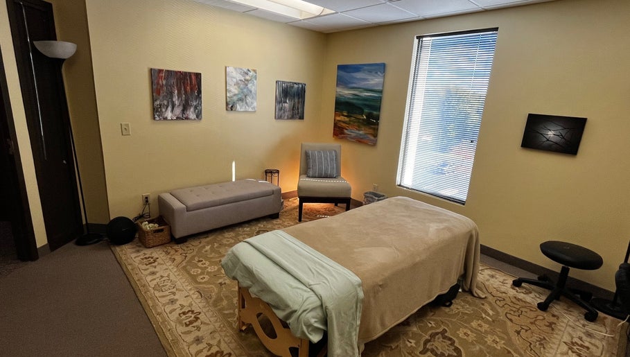 Relaxing therapy room at UPTOWN Wild Crocus Holistic Therapies, Minneapolis, Minnesota, US.