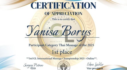 Yanisa Massage