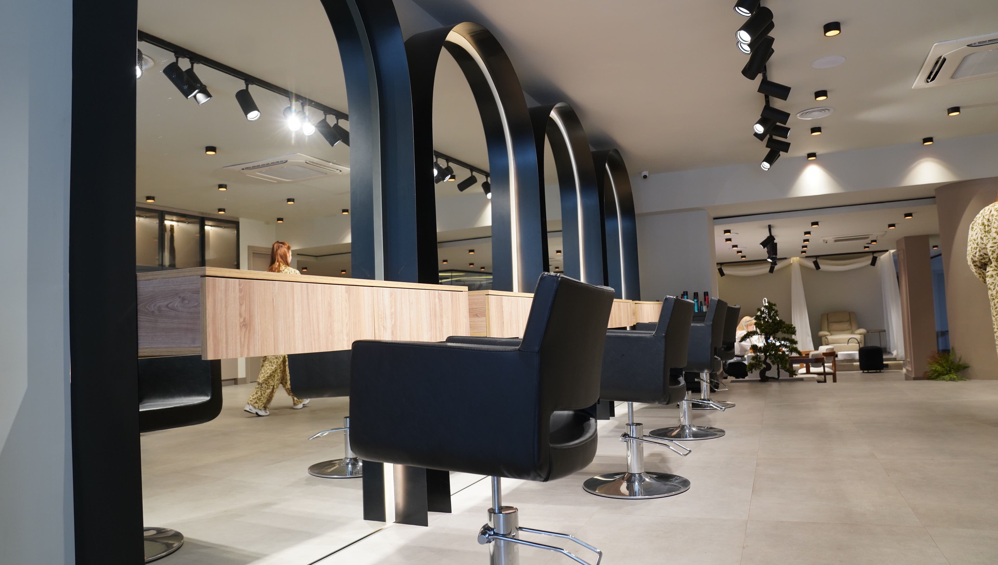 Intérieur moderne de Voss Beauty Studio - Beauty Salon de Russe à Casablanca, Casablanca-Settat, MA.