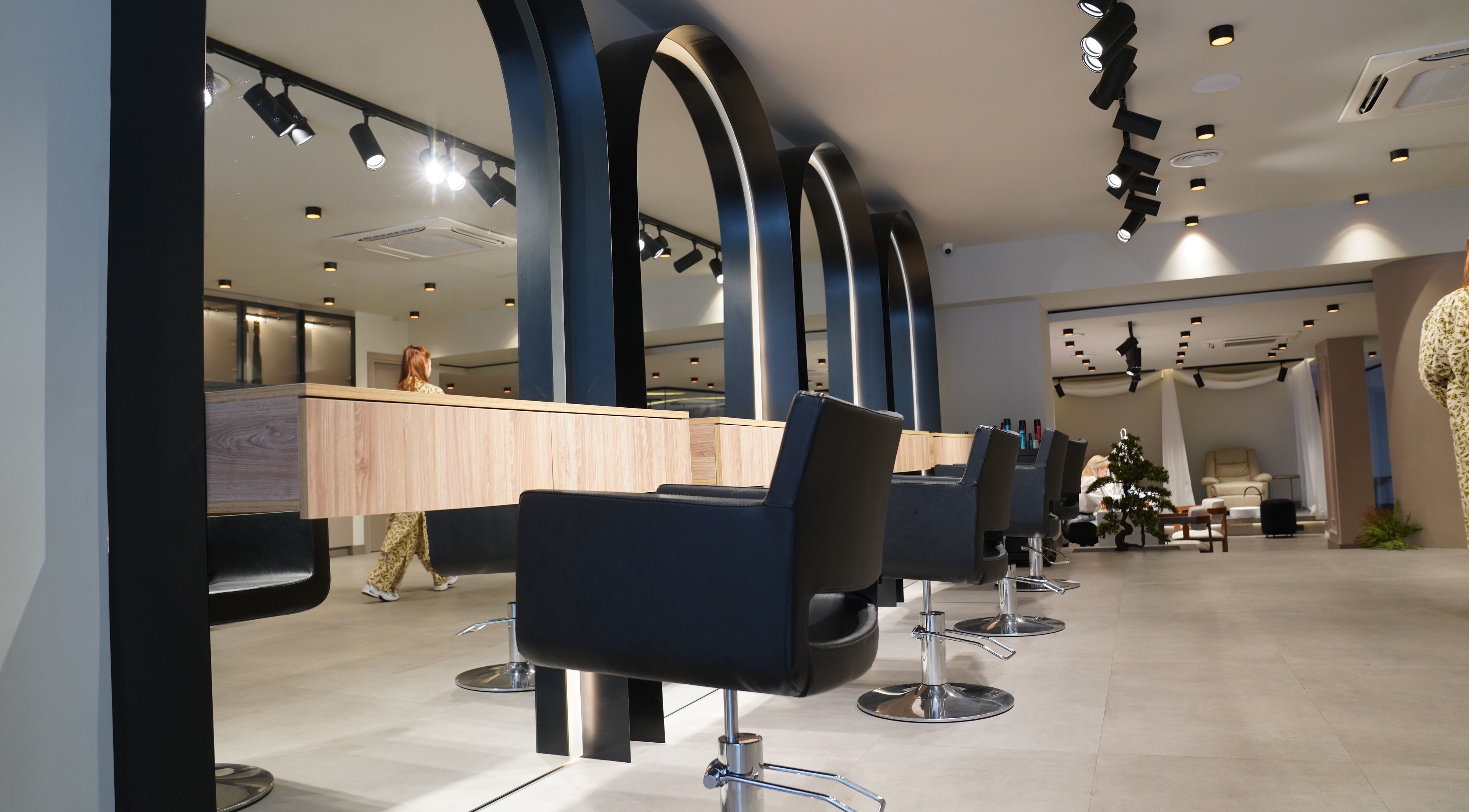 Intérieur moderne de Voss Beauty Studio - Beauty Salon de Russe à Casablanca, Casablanca-Settat, MA.