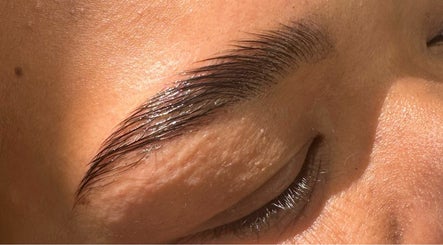 MM Brows image 2